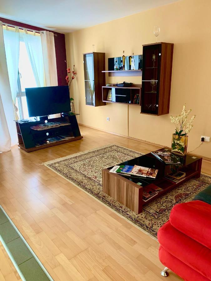 Luxurious City Apartment Incl Garage And Terrace Vienna Exterior photo